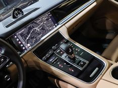 Porsche PANAMERA 2.9 V6 E-HYBRID 4S PDK 2022/2023 VIA BELLA VEÍCULOS ESPECIAIS CAXIAS DO SUL / Carros no Vale