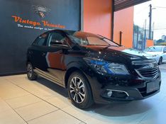 Chevrolet ONIX 1.4 MPFI LTZ 8V FLEX 4P MANUAL 2013/2014 VINTAGE VEÍCULOS CAXIAS DO SUL / Carros no Vale