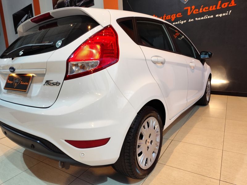 Ford FIESTA 1.6 TI-VCT FLEX SE MANUAL 2019/2019 VINTAGE VEÍCULOS CAXIAS DO SUL / Carros no Vale