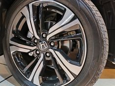 Honda CIVIC 1.5 16V TURBO GASOLINA TOURING 4P CVT 2018/2018 VINTAGE VEÍCULOS CAXIAS DO SUL / Carros no Vale
