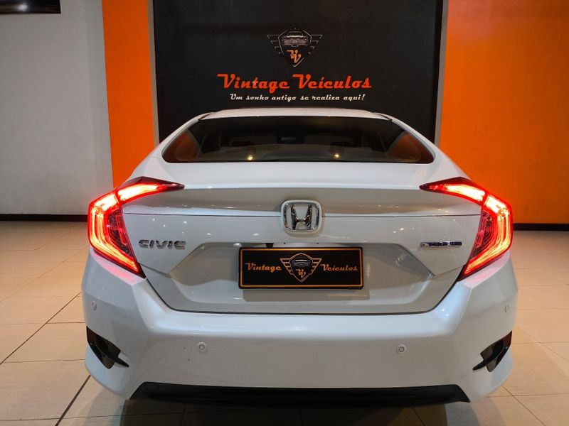 Honda CIVIC 1.5 16V TURBO GASOLINA TOURING 4P CVT 2018/2018 VINTAGE VEÍCULOS CAXIAS DO SUL / Carros no Vale