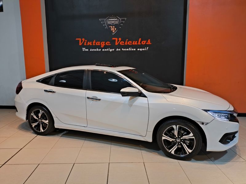 Honda CIVIC 1.5 16V TURBO GASOLINA TOURING 4P CVT 2018/2018 VINTAGE VEÍCULOS CAXIAS DO SUL / Carros no Vale