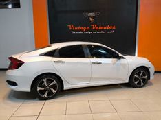 Honda CIVIC 1.5 16V TURBO GASOLINA TOURING 4P CVT 2018/2018 VINTAGE VEÍCULOS CAXIAS DO SUL / Carros no Vale