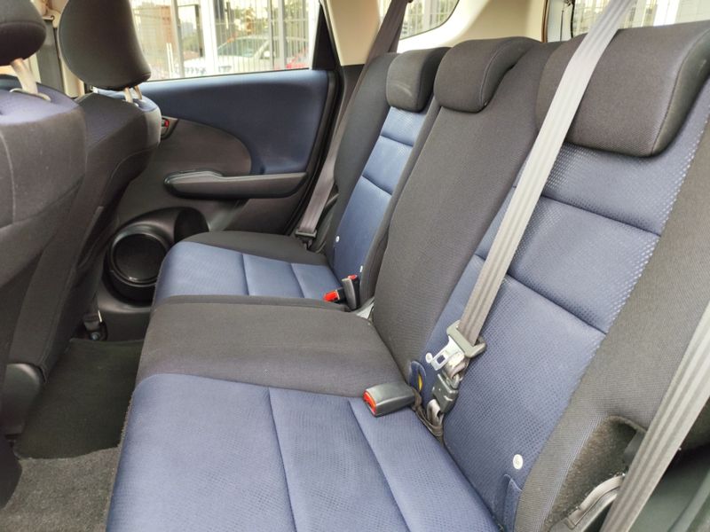 Honda FIT 1.4 LX 16V FLEX 4P AUTOMÁTICO 2014/2014 VINTAGE VEÍCULOS CAXIAS DO SUL / Carros no Vale