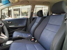 Honda FIT 1.4 LX 16V FLEX 4P AUTOMÁTICO 2014/2014 VINTAGE VEÍCULOS CAXIAS DO SUL / Carros no Vale