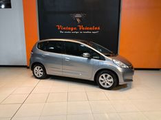 Honda FIT 1.4 LX 16V FLEX 4P AUTOMÁTICO 2014/2014 VINTAGE VEÍCULOS CAXIAS DO SUL / Carros no Vale