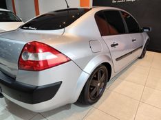 Renault MEGANE 1.6 EXPRESSION 16V FLEX 4P MANUAL 2007/2008 VINTAGE VEÍCULOS CAXIAS DO SUL / Carros no Vale