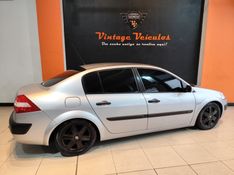 Renault MEGANE 1.6 EXPRESSION 16V FLEX 4P MANUAL 2007/2008 VINTAGE VEÍCULOS CAXIAS DO SUL / Carros no Vale
