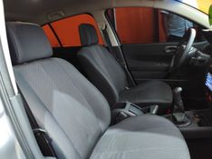 Renault MEGANE 1.6 EXPRESSION 16V FLEX 4P MANUAL 2007/2008 VINTAGE VEÍCULOS CAXIAS DO SUL / Carros no Vale