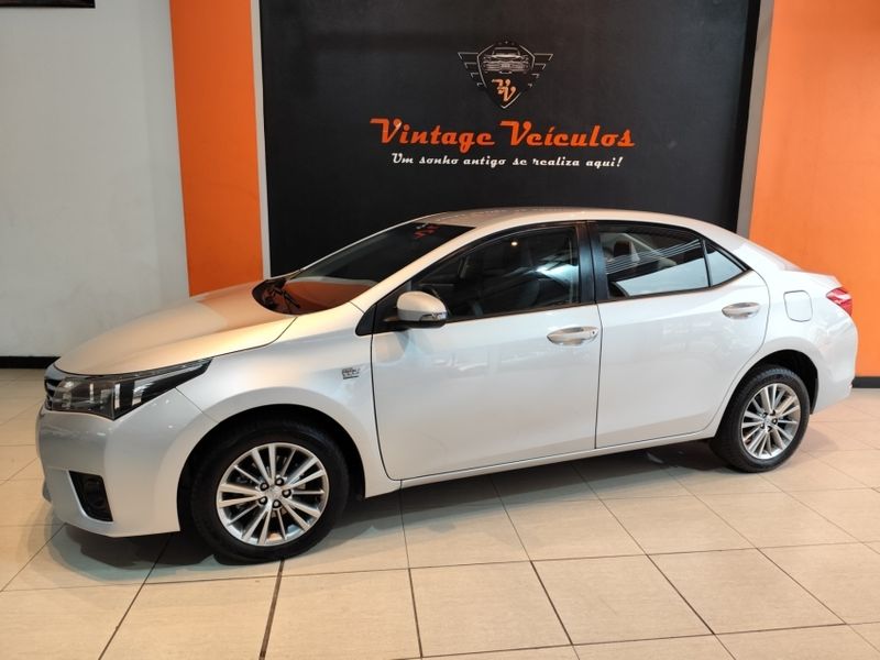 Toyota COROLLA 2.0 XEI 16V FLEX 4P AUTOMÁTICO 2014/2015 VINTAGE VEÍCULOS CAXIAS DO SUL / Carros no Vale