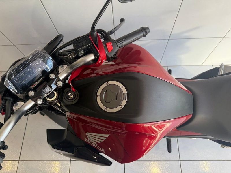 Honda Motos CB 300F TWISTER CBS 2025 SÓ MOTOS E AUTOMÓVEIS SANTA CRUZ DO SUL / Carros no Vale