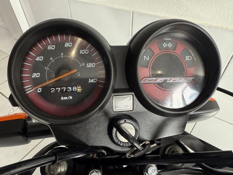 Honda Motos CG 125 FAN KS 2011 SÓ MOTOS E AUTOMÓVEIS SANTA CRUZ DO SUL / Carros no Vale