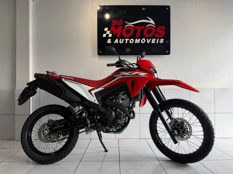 Honda XR 300L TORNADO 2025 SÓ MOTOS E AUTOMÓVEIS SANTA CRUZ DO SUL / Carros no Vale