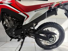 Honda XR 300L TORNADO 2025 SÓ MOTOS E AUTOMÓVEIS SANTA CRUZ DO SUL / Carros no Vale