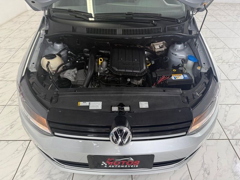 VOLKSWAGEN FOX COMFORTLINE 1.0 2016 SÓ MOTOS E AUTOMÓVEIS SANTA CRUZ DO SUL / Carros no Vale