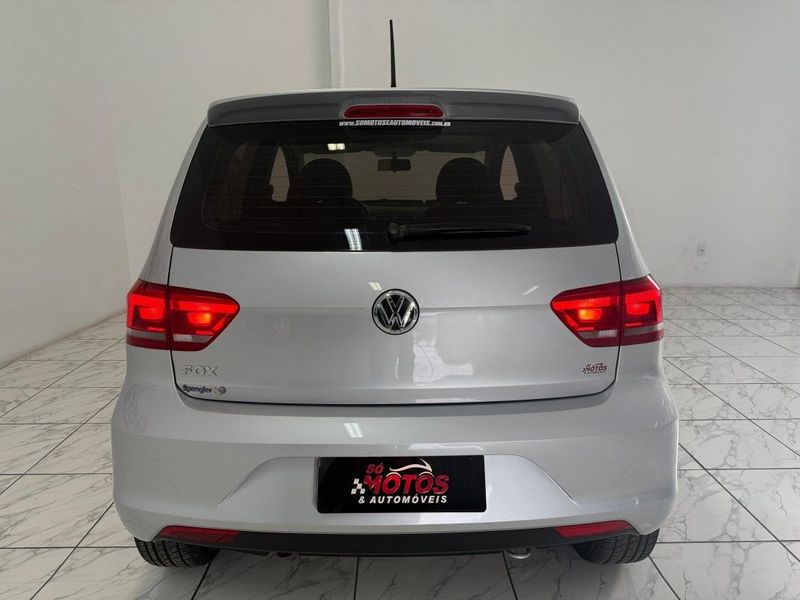 VOLKSWAGEN FOX COMFORTLINE 1.0 2016 SÓ MOTOS E AUTOMÓVEIS SANTA CRUZ DO SUL / Carros no Vale