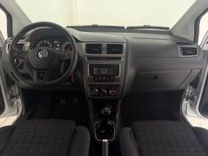 VOLKSWAGEN FOX COMFORTLINE 1.0 2016 SÓ MOTOS E AUTOMÓVEIS SANTA CRUZ DO SUL / Carros no Vale