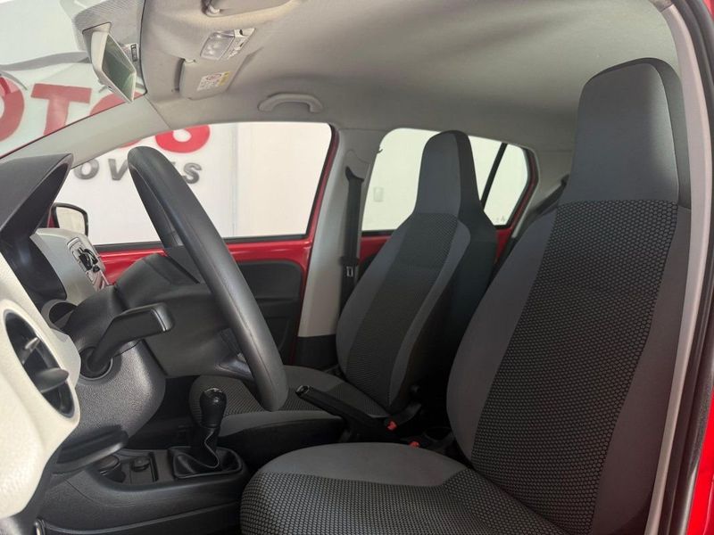 VOLKSWAGEN UP! MOVE 1.0 TSI 2016 SÓ MOTOS E AUTOMÓVEIS SANTA CRUZ DO SUL / Carros no Vale