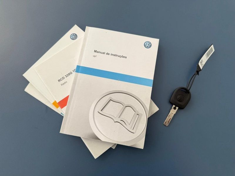 VOLKSWAGEN UP! MOVE 1.0 TSI 2016 SÓ MOTOS E AUTOMÓVEIS SANTA CRUZ DO SUL / Carros no Vale