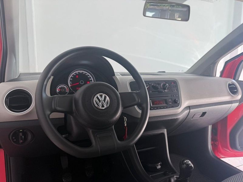 VOLKSWAGEN UP! MOVE 1.0 TSI 2016 SÓ MOTOS E AUTOMÓVEIS SANTA CRUZ DO SUL / Carros no Vale