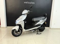 Conduzza Monaco 2025/2025 COVEL VEICULOS ENCANTADO / Carros no Vale