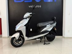 Conduzza Monaco 2025/2025 COVEL VEICULOS ENCANTADO / Carros no Vale