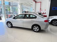 Honda City Dx 1.5 16v 2011/2012 COVEL VEICULOS ENCANTADO / Carros no Vale