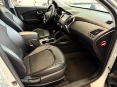 Hyundai Ix35 Gl 2.0 16v 2wd 2017/2018 COVEL VEICULOS ENCANTADO / Carros no Vale