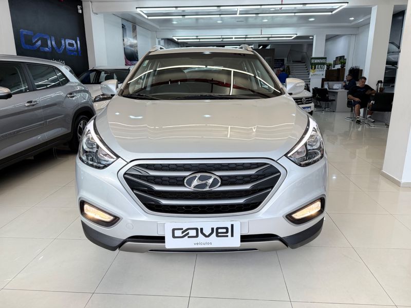 Hyundai Ix35 Gl 2.0 16v 2wd 2017/2018 COVEL VEICULOS ENCANTADO / Carros no Vale