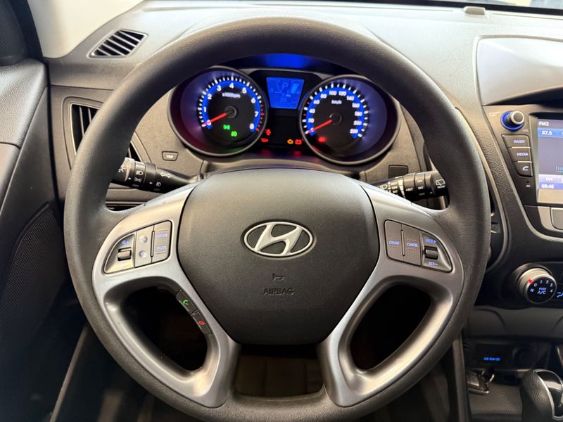 Hyundai Ix35 Gl 2.0 16v 2wd 2017/2018 COVEL VEICULOS ENCANTADO / Carros no Vale