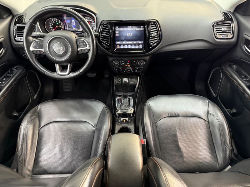 Jeep Compass Limited 2.0 4×2 16v 2019/2020 COVEL VEICULOS ENCANTADO / Carros no Vale