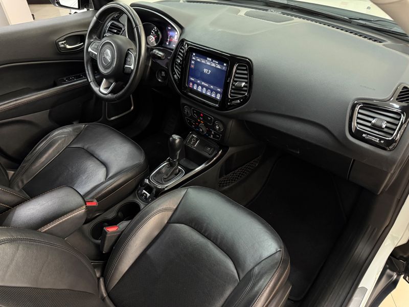 Jeep Compass Limited 2.0 4×2 16v 2019/2020 COVEL VEICULOS ENCANTADO / Carros no Vale
