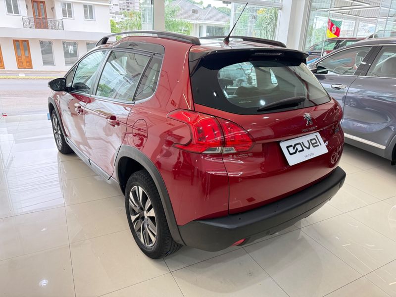 Peugeot 2008 Griffe 1.6 16v 2019/2020 COVEL VEICULOS ENCANTADO / Carros no Vale