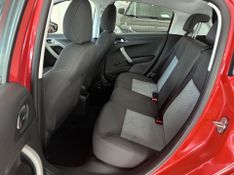 Peugeot 208 Allure 1.5 8v Mec. 2013/2014 COVEL VEICULOS ENCANTADO / Carros no Vale