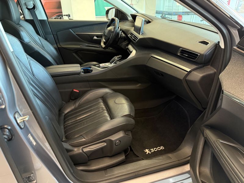 Peugeot 3008 Griffe Pack 1.6 Turbo 16v 2020/2020 COVEL VEICULOS ENCANTADO / Carros no Vale