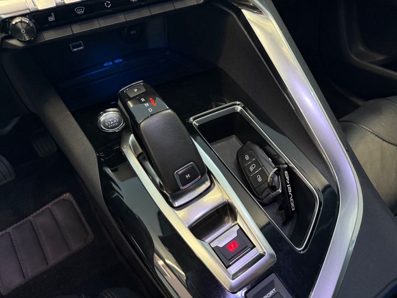 Peugeot 3008 Griffe Pack 1.6 Turbo 16v 2020/2020 COVEL VEICULOS ENCANTADO / Carros no Vale