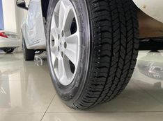 Renault Duster 1.6 Dynamique 4×2 16v 2015/2016 COVEL VEICULOS ENCANTADO / Carros no Vale