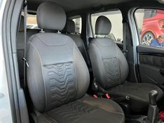 Renault Duster 1.6 Dynamique 4×2 16v 2015/2016 COVEL VEICULOS ENCANTADO / Carros no Vale