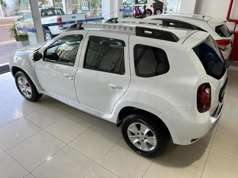 Renault Duster 1.6 Dynamique 4×2 16v 2015/2016 COVEL VEICULOS ENCANTADO / Carros no Vale