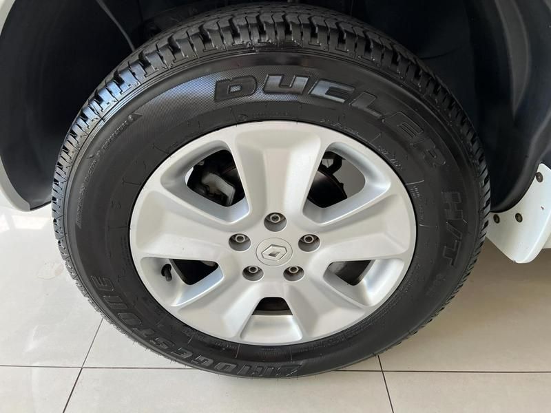 Renault Duster 1.6 Dynamique 4×2 16v 2015/2016 COVEL VEICULOS ENCANTADO / Carros no Vale