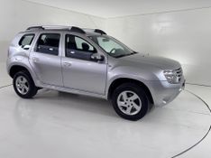 Renault Duster Dynamique 2.0 16v Hi 2012/2013 COVEL VEICULOS ENCANTADO / Carros no Vale