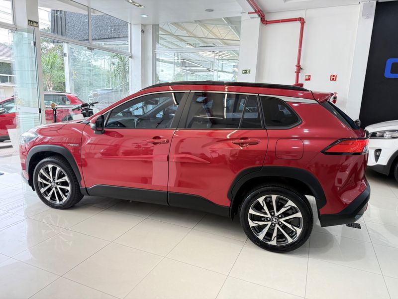 Toyota Corolla Cross Xrv 1.8 16v Hibrido 2021/2022 COVEL VEICULOS ENCANTADO / Carros no Vale