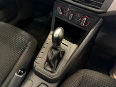 Volkswagen Virtus Comfort 200 Tsi 1.0 12v 2018/2019 COVEL VEICULOS ENCANTADO / Carros no Vale