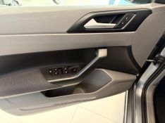 Volkswagen Virtus Comfort 200 Tsi 1.0 12v 2018/2019 COVEL VEICULOS ENCANTADO / Carros no Vale