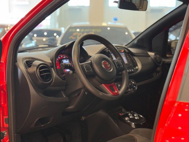 Fiat UNO SPORTING 1.3 GSR 2017 DINAMICA-CAR VENÂNCIO AIRES / Carros no Vale