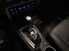Toyota COROLLA XEi 2.0 2019 DINAMICA-CAR VENÂNCIO AIRES / Carros no Vale