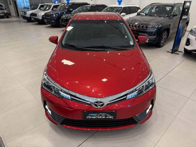 Toyota COROLLA XEi 2.0 2019 DINAMICA-CAR VENÂNCIO AIRES / Carros no Vale