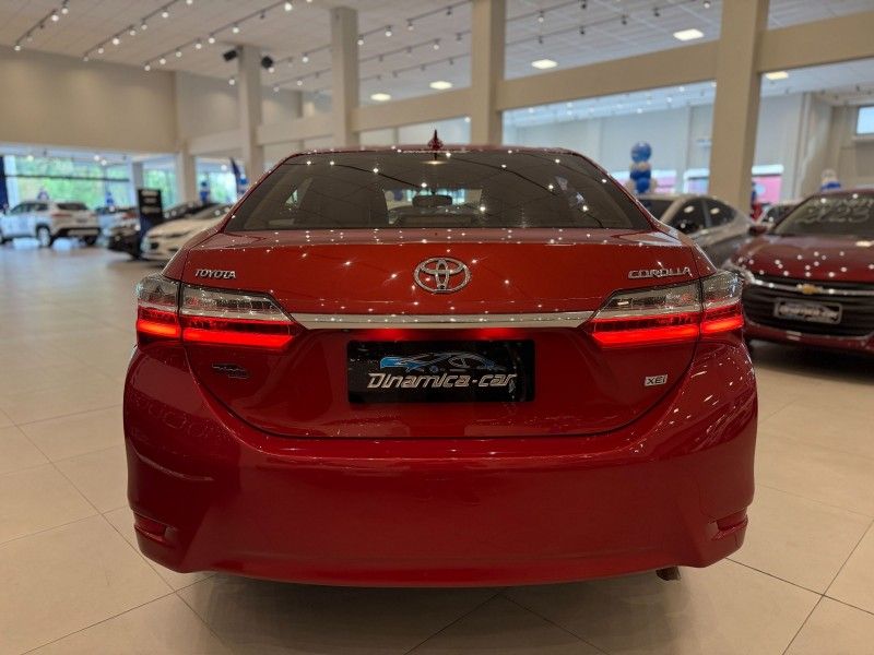Toyota COROLLA XEi 2.0 2019 DINAMICA-CAR VENÂNCIO AIRES / Carros no Vale
