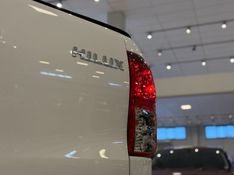 Toyota HILUX CD SR 4X4 2.8 TDI 2019 DINAMICA-CAR VENÂNCIO AIRES / Carros no Vale