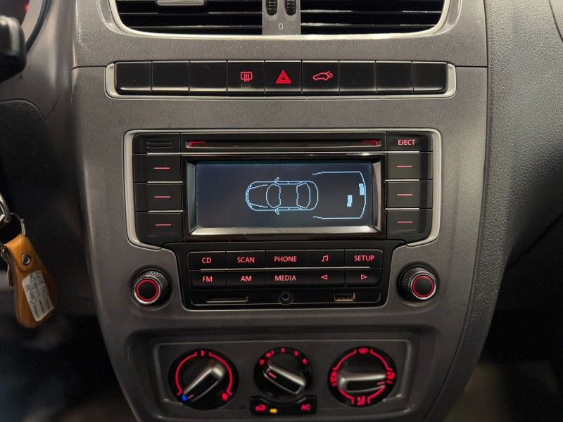 Volkswagen CROSSFOX 1.6 2014 DINAMICA-CAR VENÂNCIO AIRES / Carros no Vale